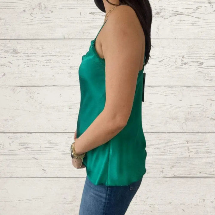 Top de Cetim com Alças Finas e Decote em V