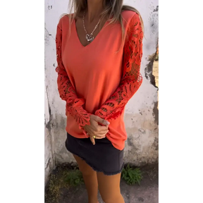 Top de Patchwork Vazado com Decote em V