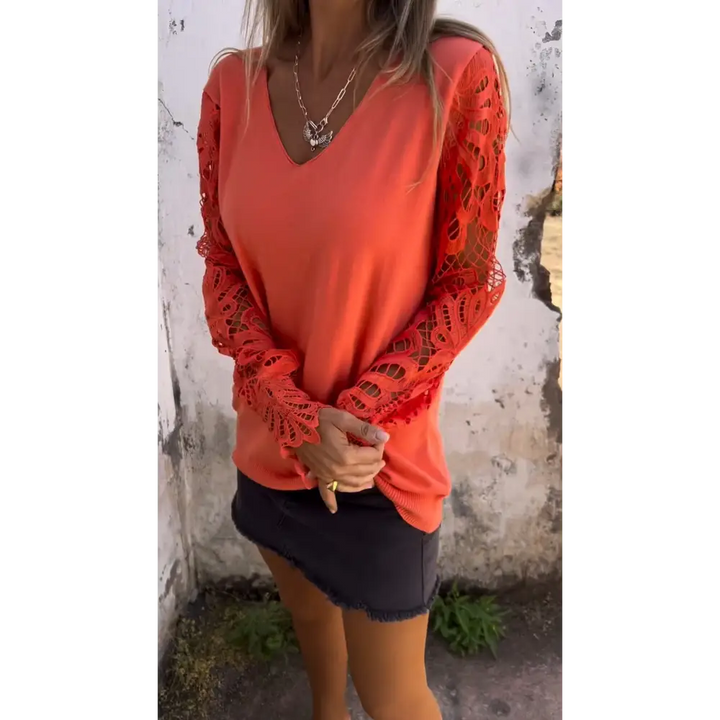 Top de Patchwork Vazado com Decote em V