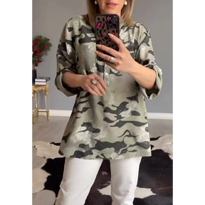 Top estampado com decote em V