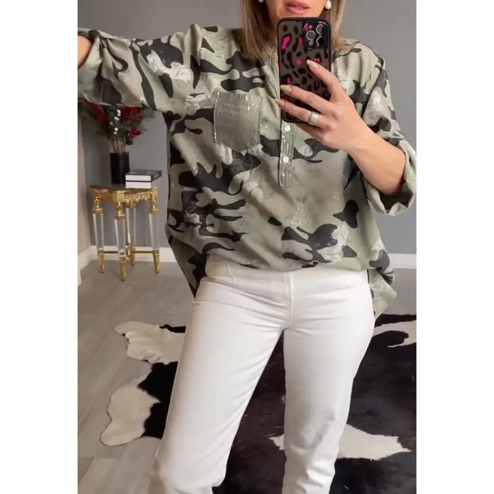 Top estampado com decote em V