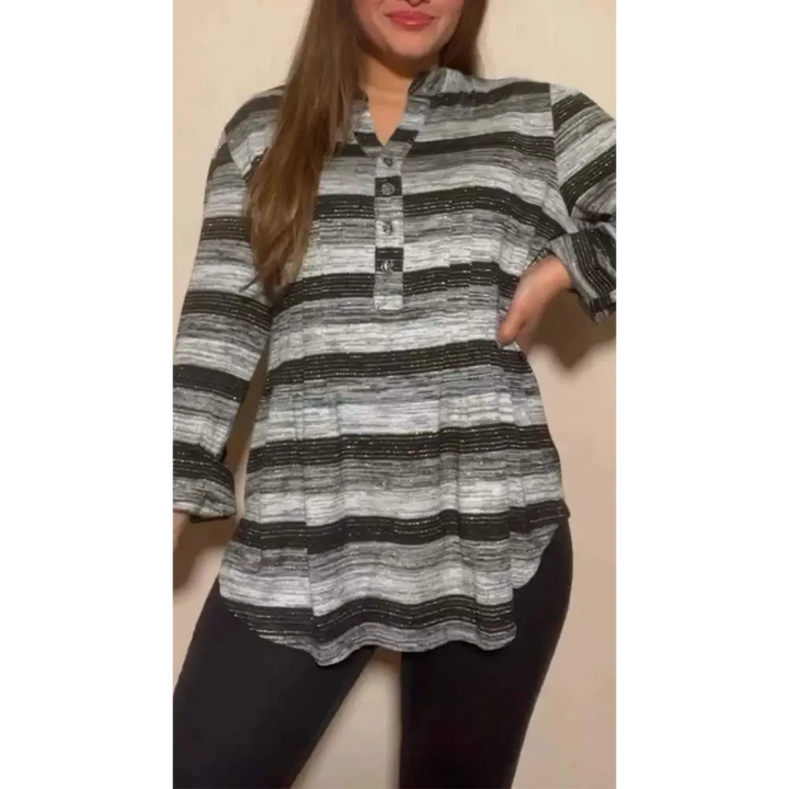 Top feminino com estampa listrada e mangas longas