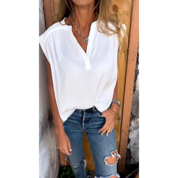 Top solto com mangas curtas e decote em V