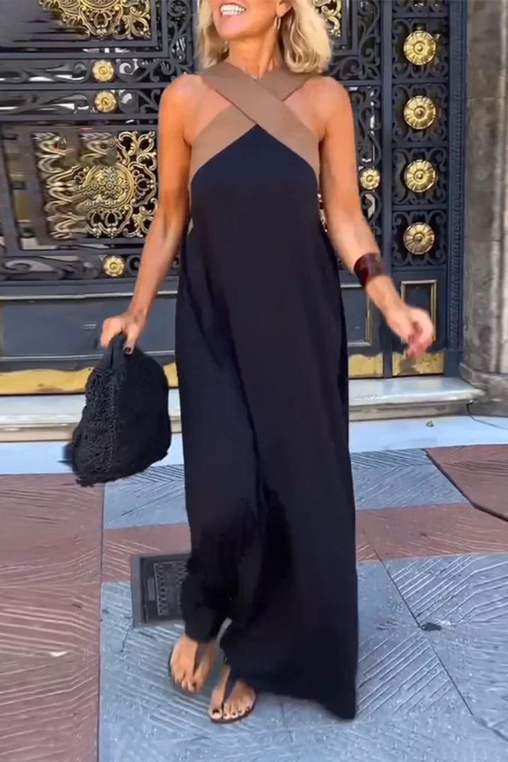 Vestido Sem Mangas com Decote Halter Cruzado